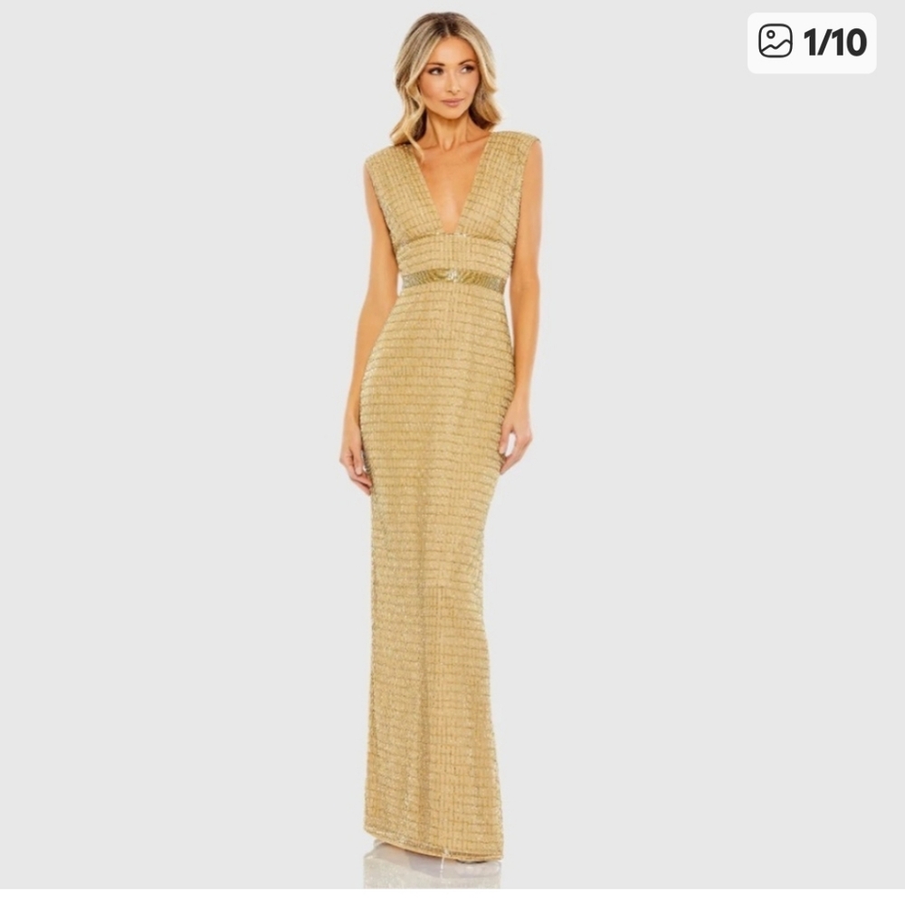 MAC DUGGAL Beaded Cap Sleeve V Neck Column Gown in Gold 4